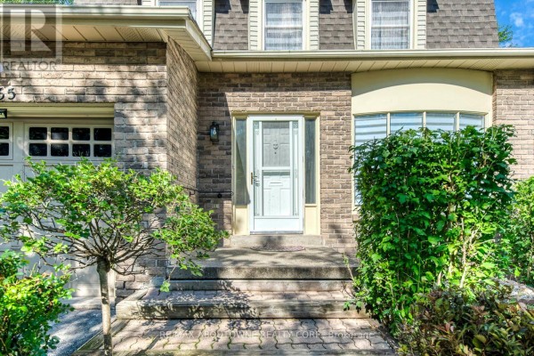 3065 Silverthorn Drive, Oakville, ON, photo 3