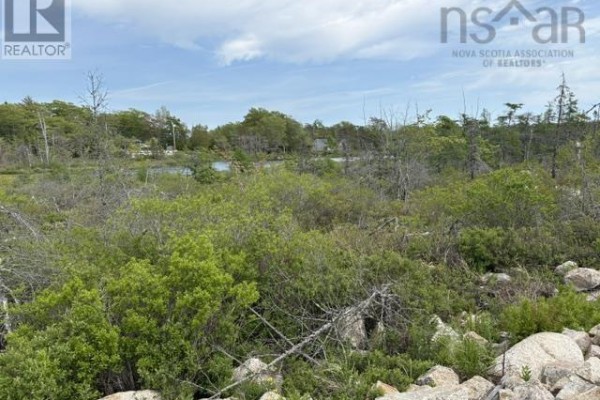 3066 St. Margarets Bay Road, Timberlea, NS B3T1H5 Photo 2