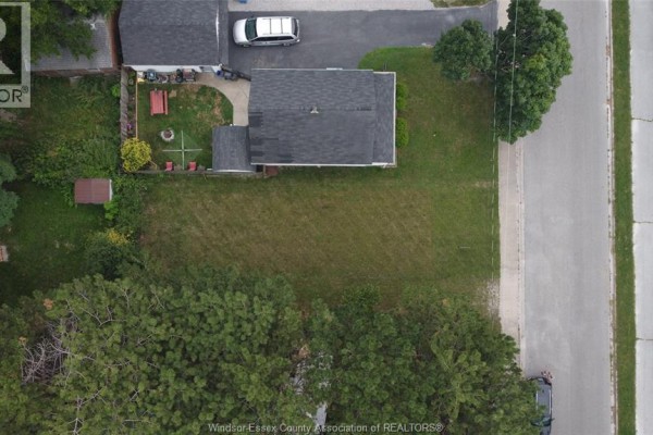 3067-3069 Russell Street, Windsor, ON N9C1E2 Photo 5