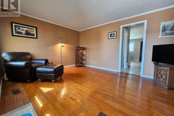 Bedroom 2 - 3067 Churchill Avenue, Mississauga, ON L4T1R4 Photo 4