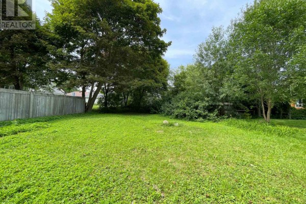 3068 Lakeview Boulevard, Ajax, ON L1S1A7 Photo 4
