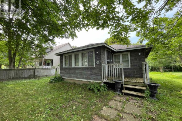 3068 Lakeview Boulevard, Ajax, ON L1S1A7 Photo 5