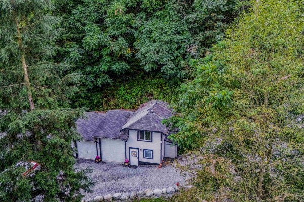 30680 Keystone Avenue, Mission, BC, photo 2
