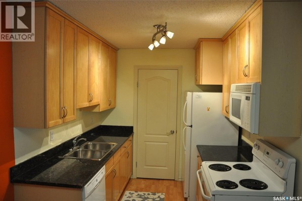 Laundry room - 306c 1121 Mckercher Drive, Saskatoon, SK S7H5B8 Photo 5