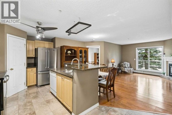 Primary Bedroom - 307, 290 Shawville Way Se, Calgary, AB T2Y3Z9 Photo 4