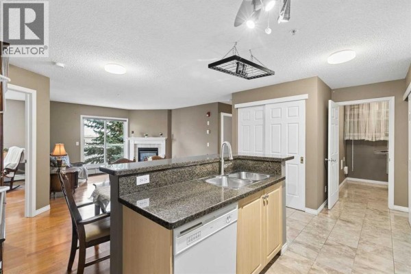 Bedroom - 307, 290 Shawville Way Se, Calgary, AB T2Y3Z9 Photo 5