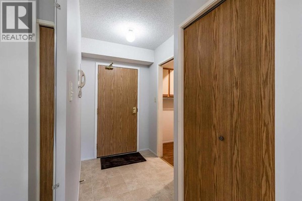 307, 3090 15 Avenue Se, Medicine Hat, AB, photo 3