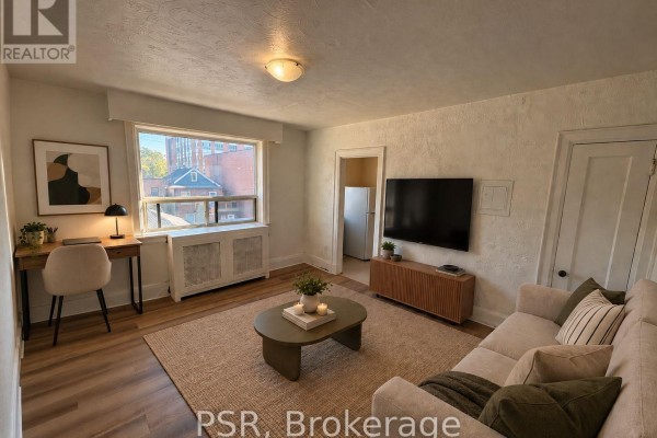307 - 105 Kenwood Avenue, Toronto, ON M6C2S1 Photo 3