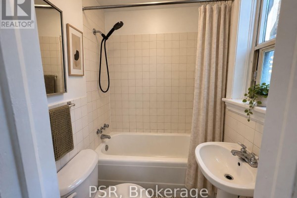 307 - 105 Kenwood Avenue, Toronto, ON M6C2S1 Photo 4
