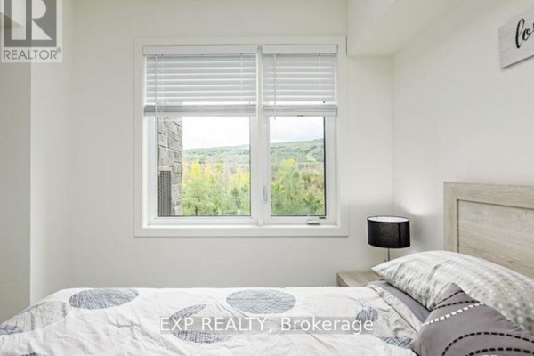 Living room - 307 - 20 Beckwith Lane, Blue Mountains, ON L9Y0R4 Photo 2