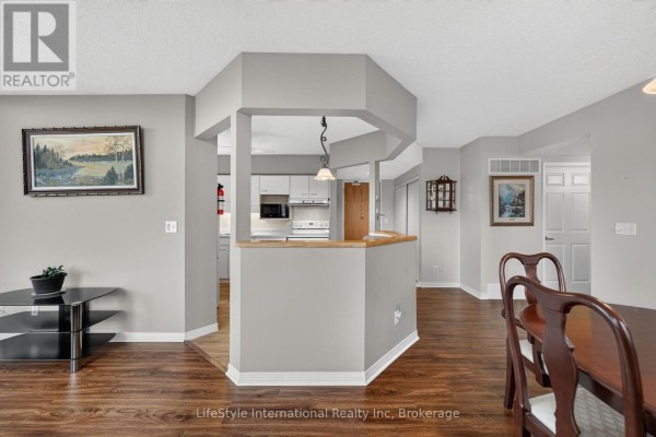 Primary Bedroom - 307 - 208 Silvercreek Parkway N, Guelph, ON N1H8H2 Photo 4