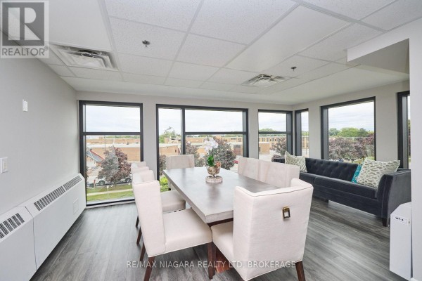 Primary Bedroom - 307 - 212 Lakeport Road, St  Catharines, ON L2N6P1 Photo 5