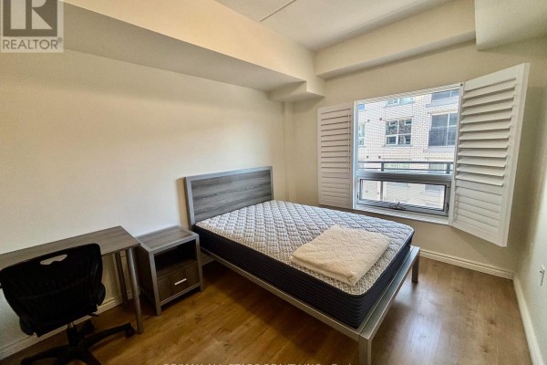 Bedroom - 307 - 275 Larch Street, Waterloo, ON N2L3R2 Photo 4