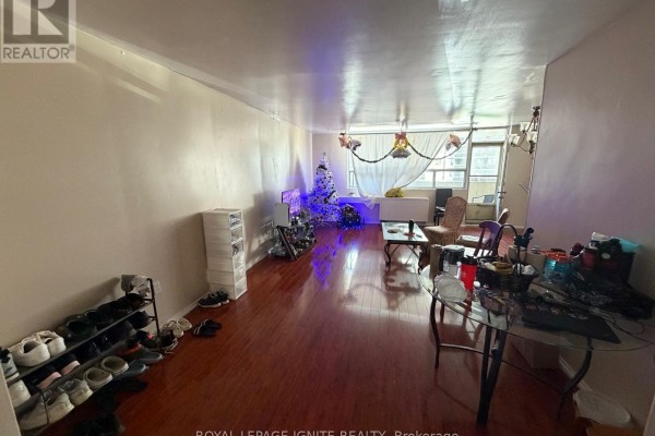 Primary Bedroom - 307 - 3420 Eglinton Avenue, Toronto, ON M1J2H9 Photo 4