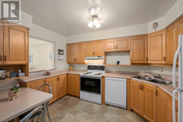 Bathroom - 307 - 511 Gainsborough Road, London North, ON N6G4Z5 Photo 5
