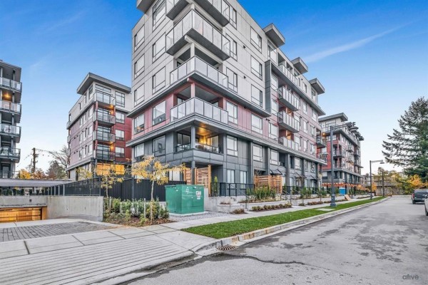 307 13858 108 Avenue, Surrey, BC, photo 2
