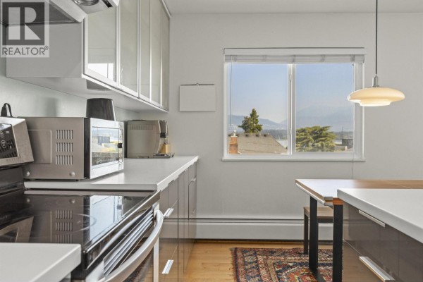 307 2335 York Avenue, Vancouver, BC V6K1C8 Photo 4