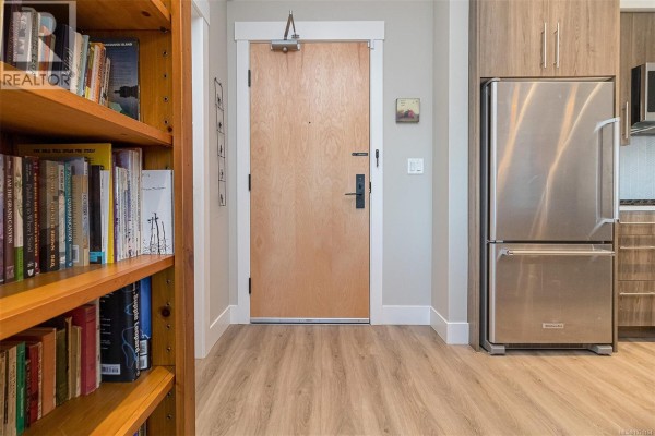Primary Bedroom - 307 2500 Hackett Cres, Central Saanich, BC V8M0C1 Photo 5