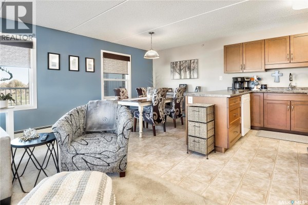 Bedroom - 307 2781 Woodbridge Drive, Prince Albert, SK S6V3Z9 Photo 4