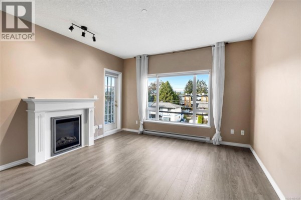 Kitchen - 307 2823 Jacklin Rd, Langford, BC V9B3Y1 Photo 5