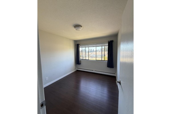 307 32733 Broadway East Street, Abbotsford, BC V2T4M9 Photo 5