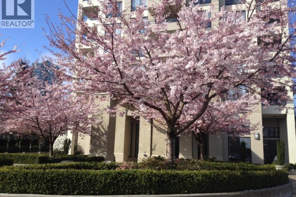 307 4333 Central Boulevard, Burnaby