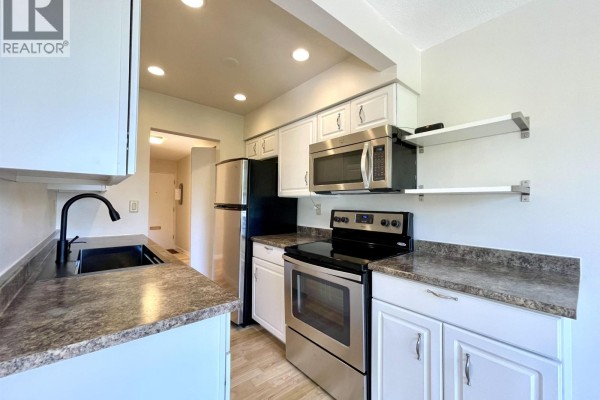 307 5127 Irving Street, Burnaby, BC V5H1T6 Photo 4