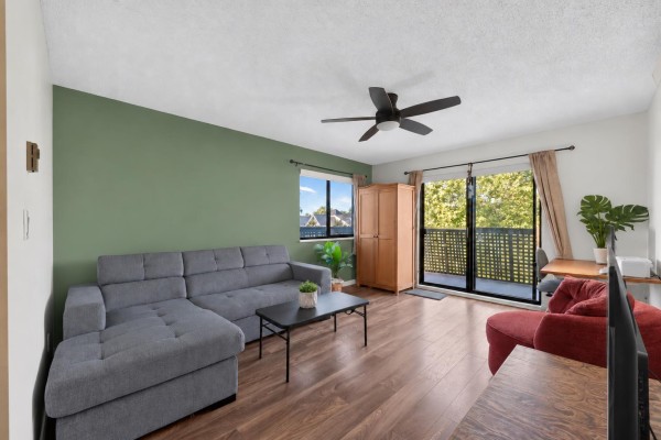 307 5906 176a Street, Surrey, BC V3S4H7 Photo 5
