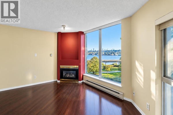 307 69 Jamieson Court, New Westminster, BC V3L5R3 Photo 3