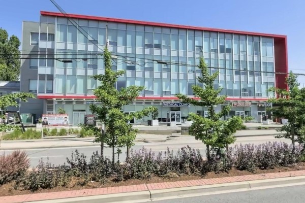 307 8318 120 Street, Surrey
