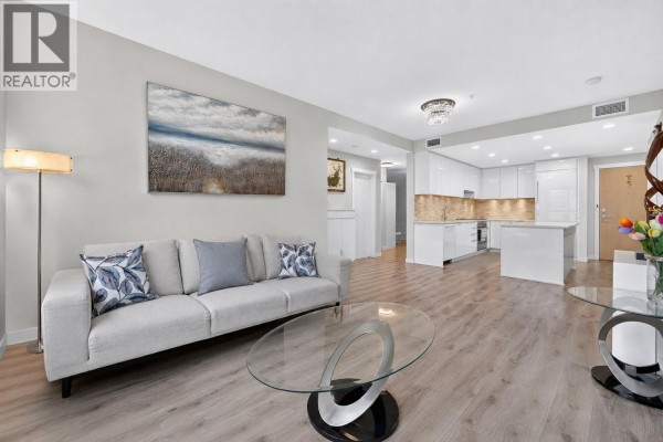 307 9233 Odlin Road, Richmond, BC V6X0V4 Photo 3