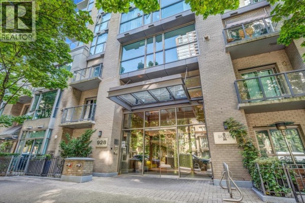 307 928 W Richards Street Street, Vancouver, BC V6B6P6 Photo 2