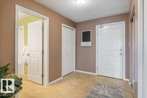 Dining room - #307 9910 107 St, Morinville, AB T8R0A3 Photo 2