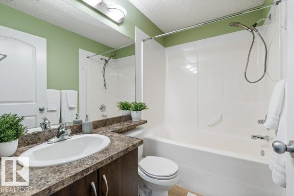 Primary Bedroom - #307 9910 107 St, Morinville, AB T8R0A3 Photo 4