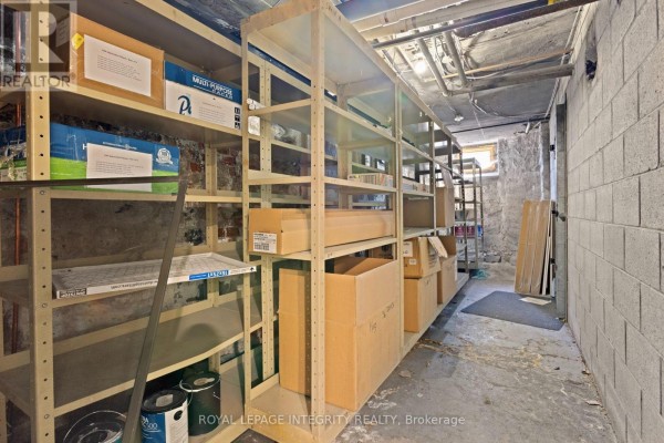 307 Gilmour Street, Ottawa, ON K2P0P7 Photo 3