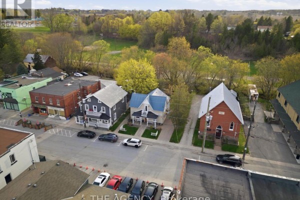 307 Main Street, King, ON, photo 2