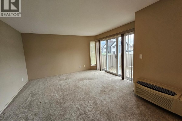 307 Norton Street, Penticton, BC, photo 3