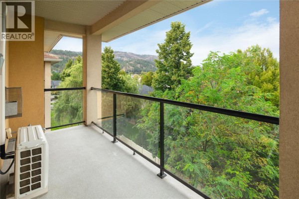 4pc Ensuite bath - 307 Whitman Road Unit# 406, Kelowna, BC V1V2P3 Photo 5