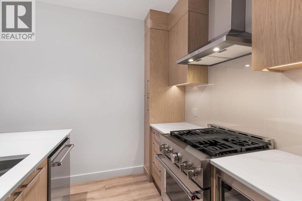 Den - 3071 Abbott Street, Kelowna, BC V1Y0P3 Photo 5