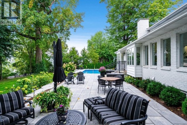 3073 Centennial Crescent, Kingsville Residential Sold $1,999,900