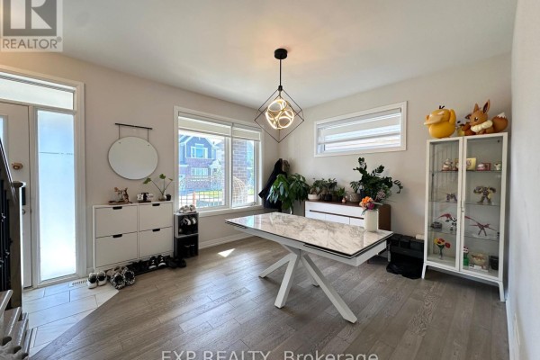 3073 Travertine Way, Ottawa, ON K2J6W9 Photo 3