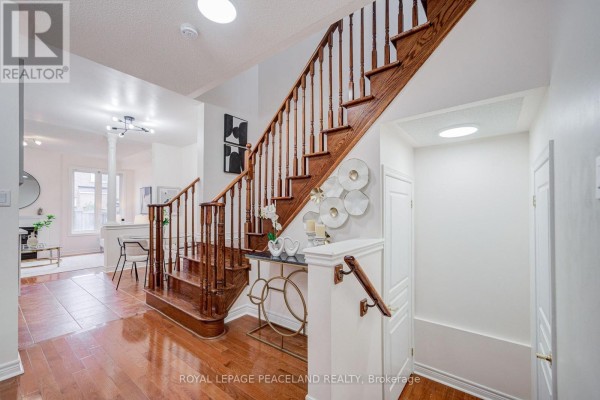 3074 Doyle Street, Mississauga, ON L5M0M9 Photo 2