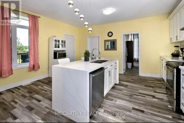 307517 Centre Line A, Grey Highlands, ON N0C1L0 Photo 4