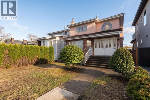 3078 E 6th Avenue, Vancouver, BC V5M1S3 Photo 2