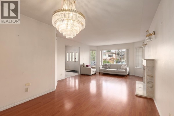 3078 E 6th Avenue, Vancouver, BC V5M1S3 Photo 5
