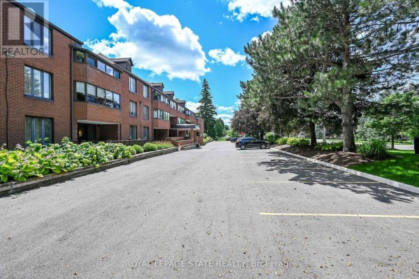 308 - 150 Wilson Street W, Hamilton, ON, photo 3