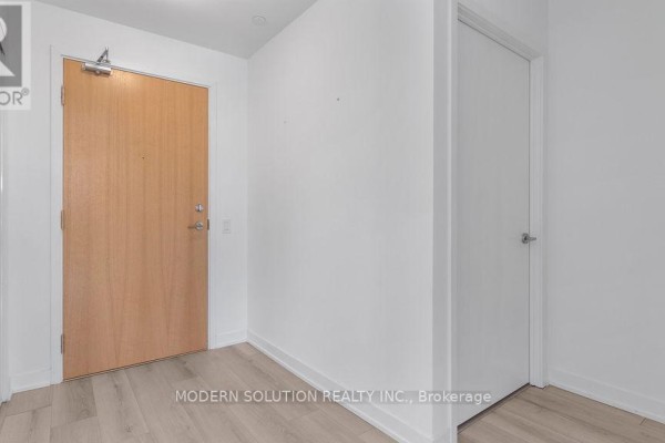 Kitchen - 308 - 1787 St Clair Avenue W, Toronto, ON M6N0B7 Photo 4