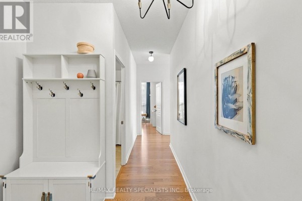 Kitchen - 308 - 2230 Lake Shore Boulevard W, Toronto, ON M8V0B2 Photo 5