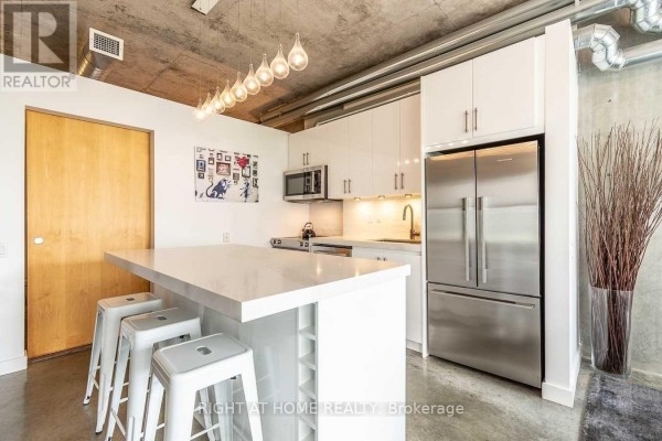 308 - 29 Camden Street, Toronto, ON M5V3N3 Photo 5
