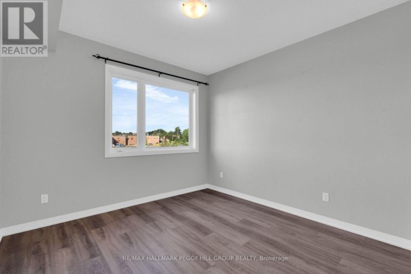 Primary Bedroom - 308 - 299 Cundles Road E, Barrie, ON L4M0K9 Photo 5